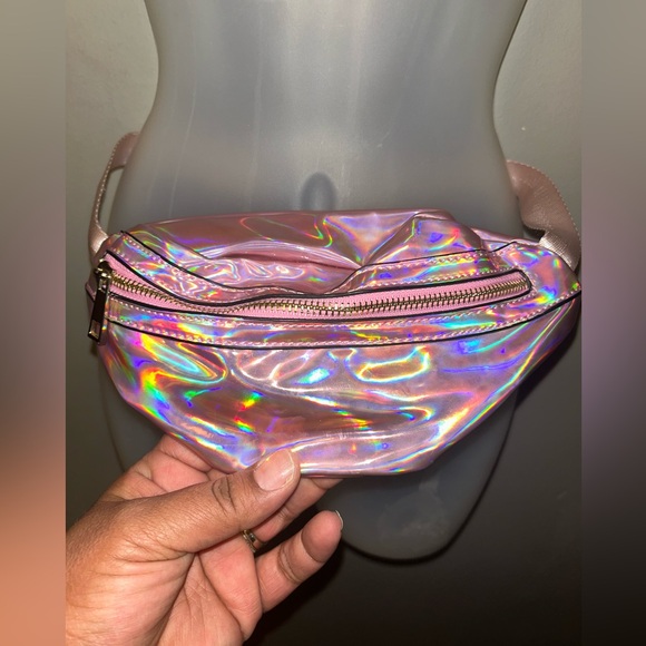 Pink holographic fanny pack - belt strap, zip closure - Picture 2 of 6